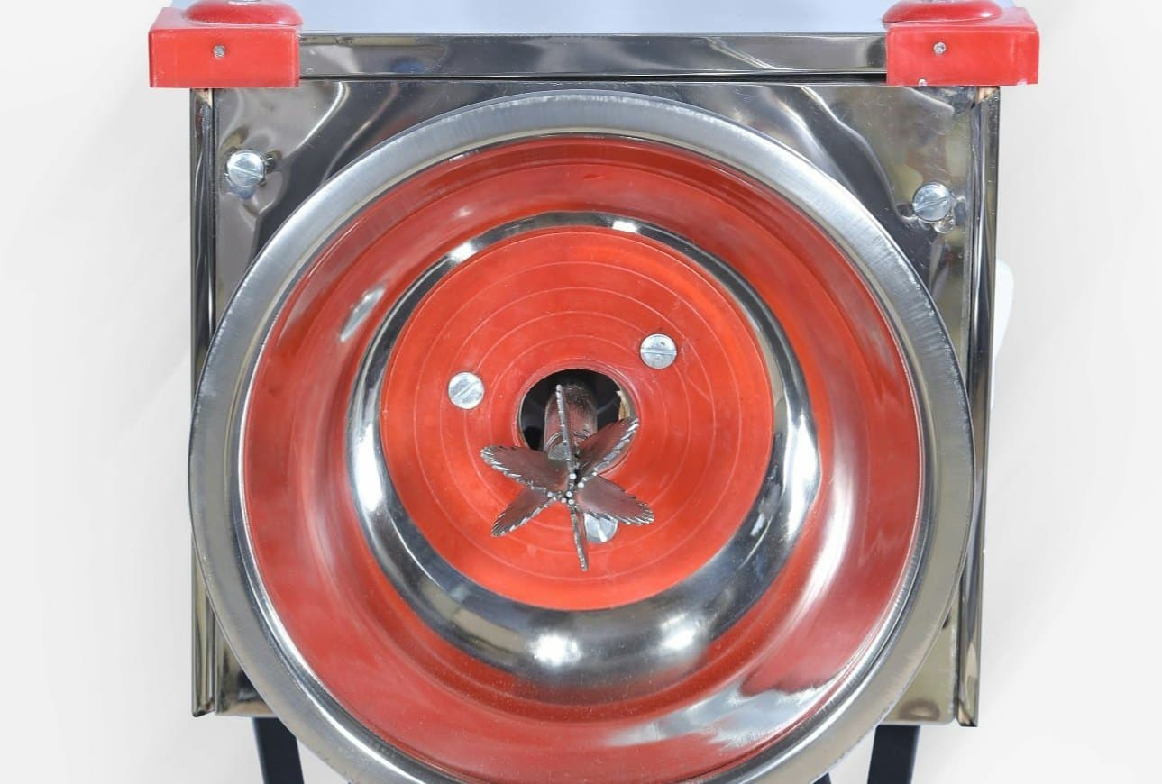 Coconut Scraper Machine