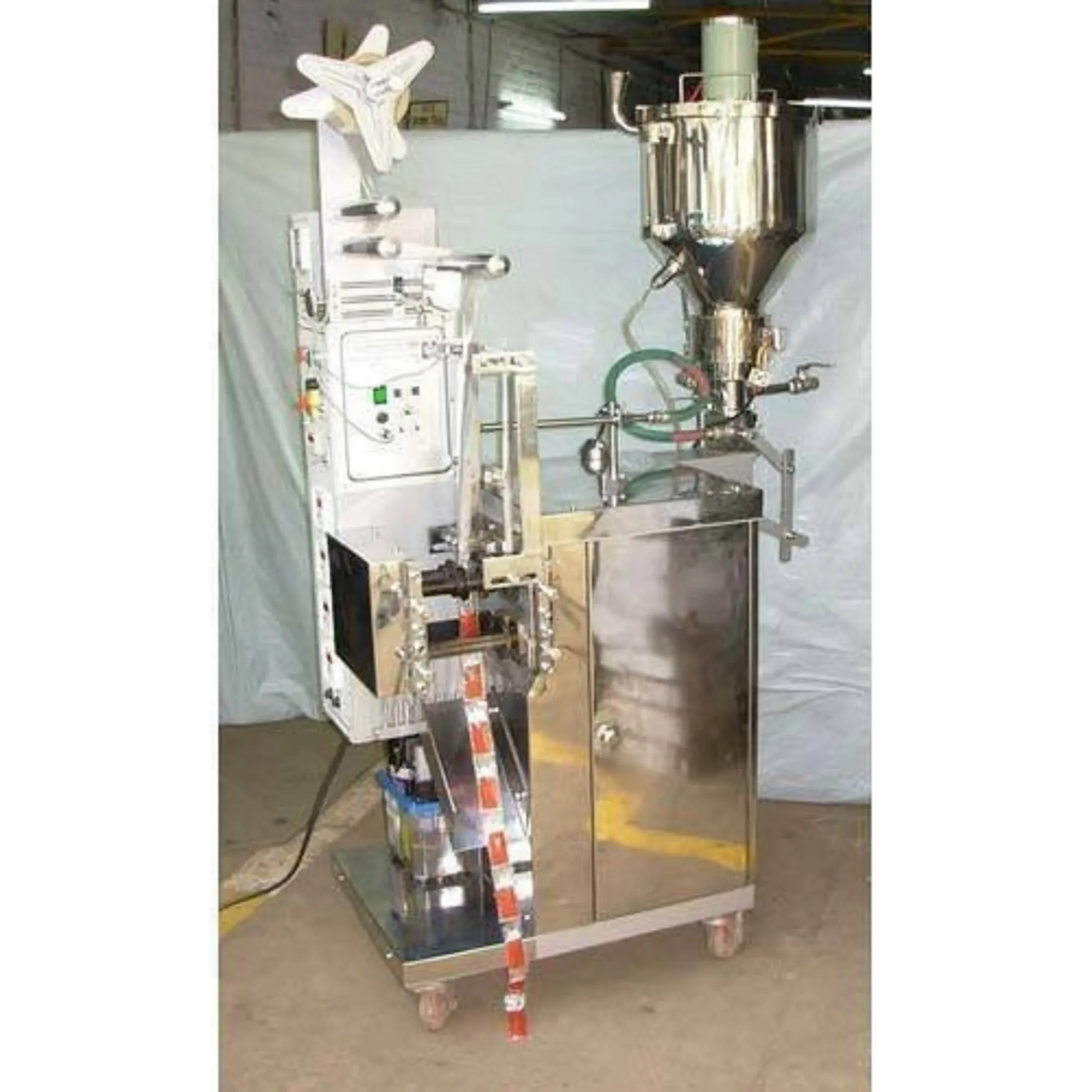 Fruit Juice Packaging Machine Manufacturers